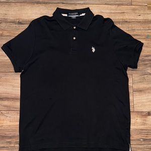 Black polo size L